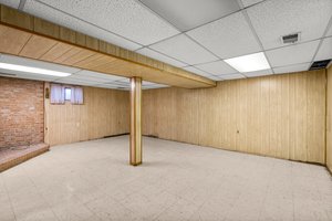 31. Recreation room.jpg