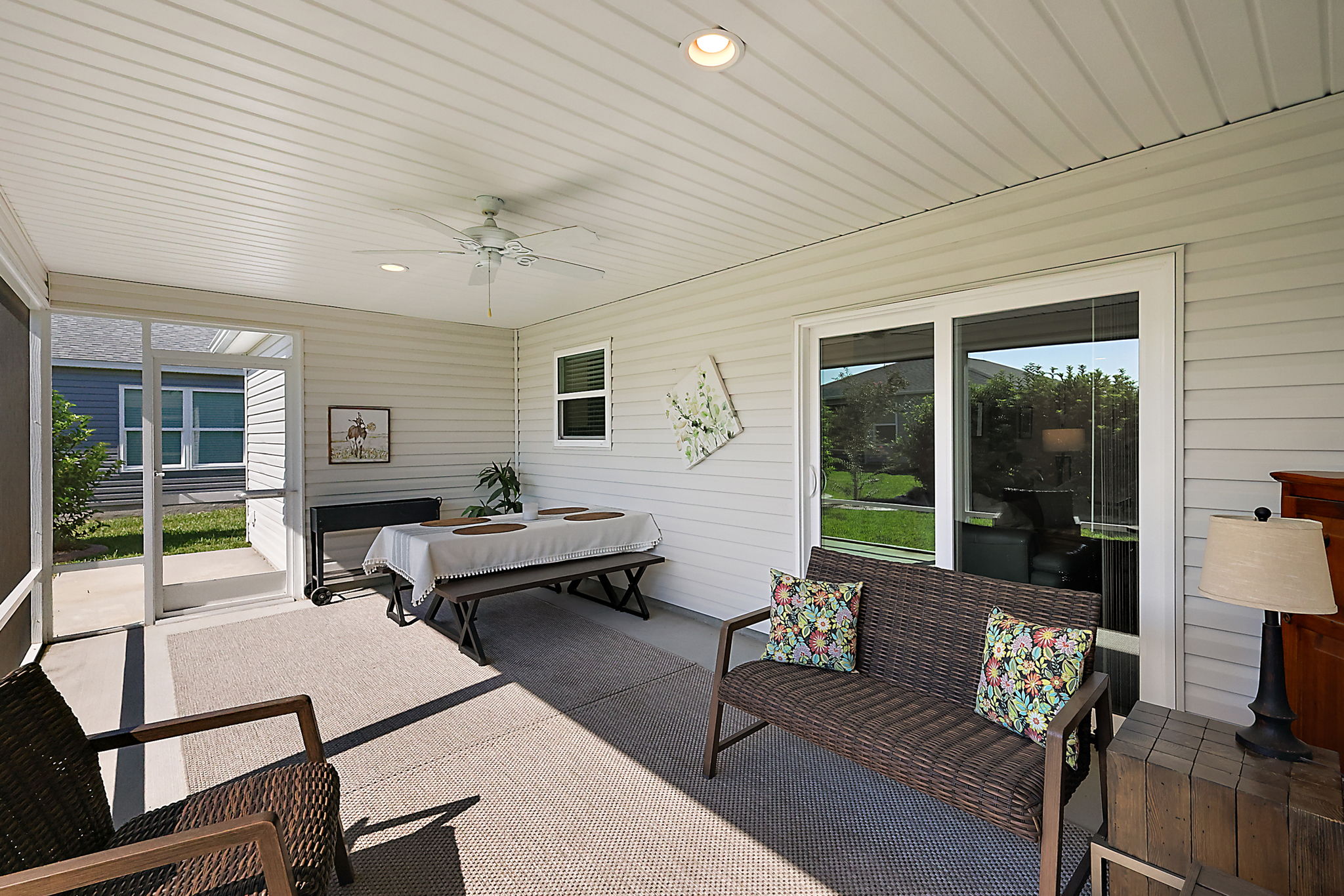Lanai with Privacy Landscaping
