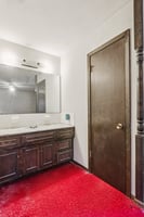7500 - 5719 Farley St_021.jpg