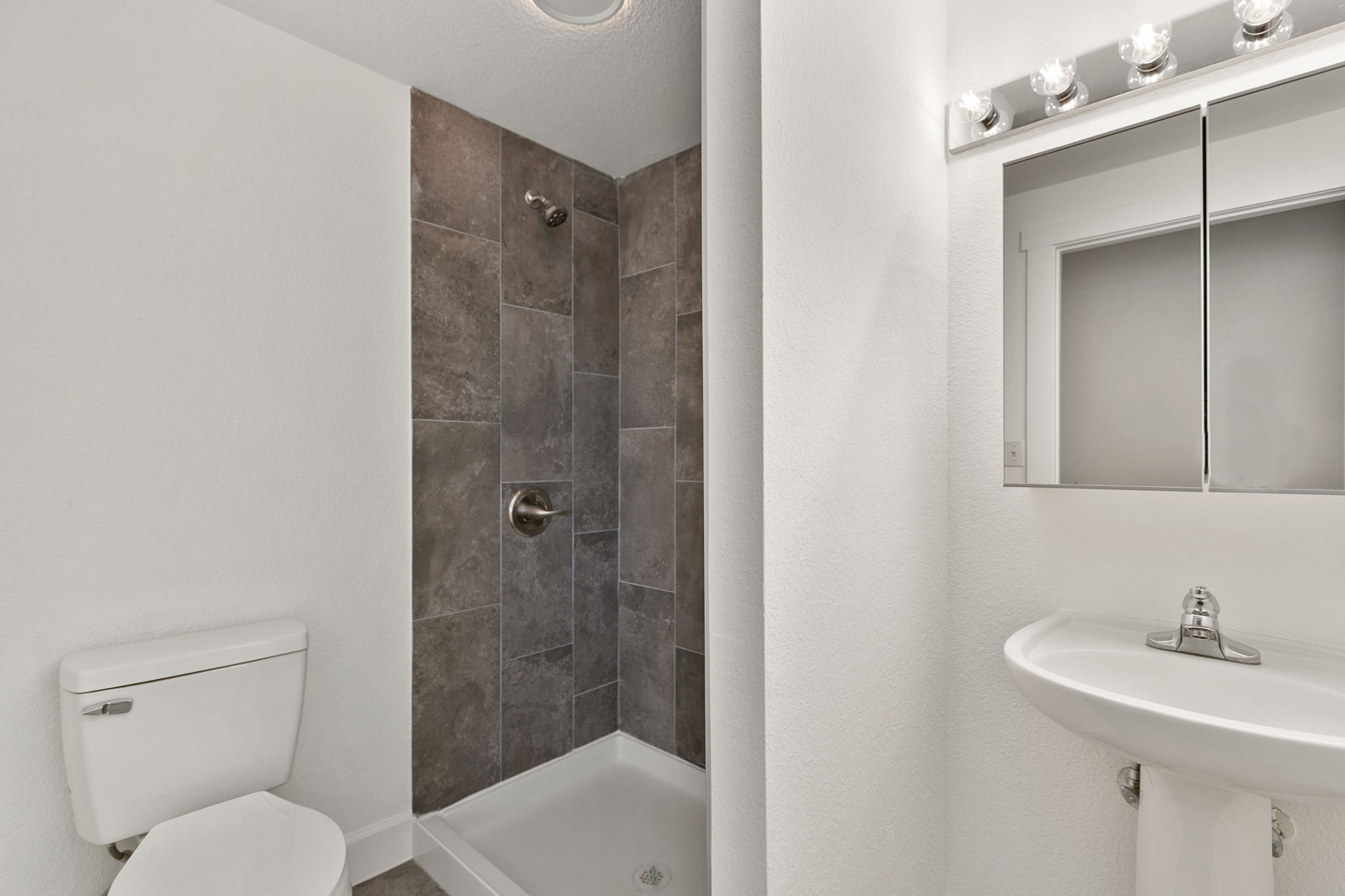 5719 Yukon St, Arvada, CO 80002, USA Photo 10