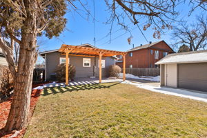 5719 Yukon St, Arvada, CO 80002, USA Photo 36