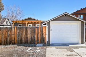 5719 Yukon St, Arvada, CO 80002, USA Photo 32