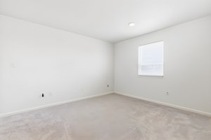 572 Pinehurst Dr-36 furniture removed.jpeg