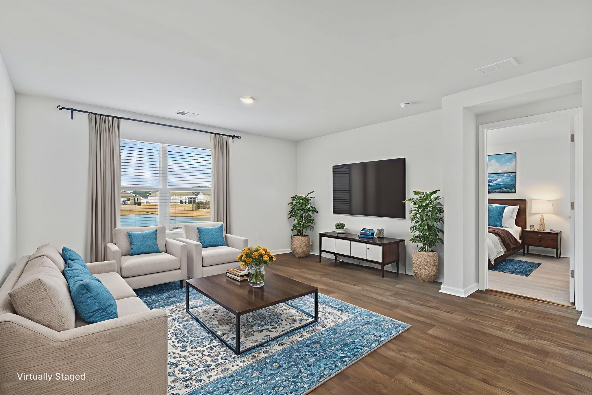 DSC06591 virtually staged.jpeg