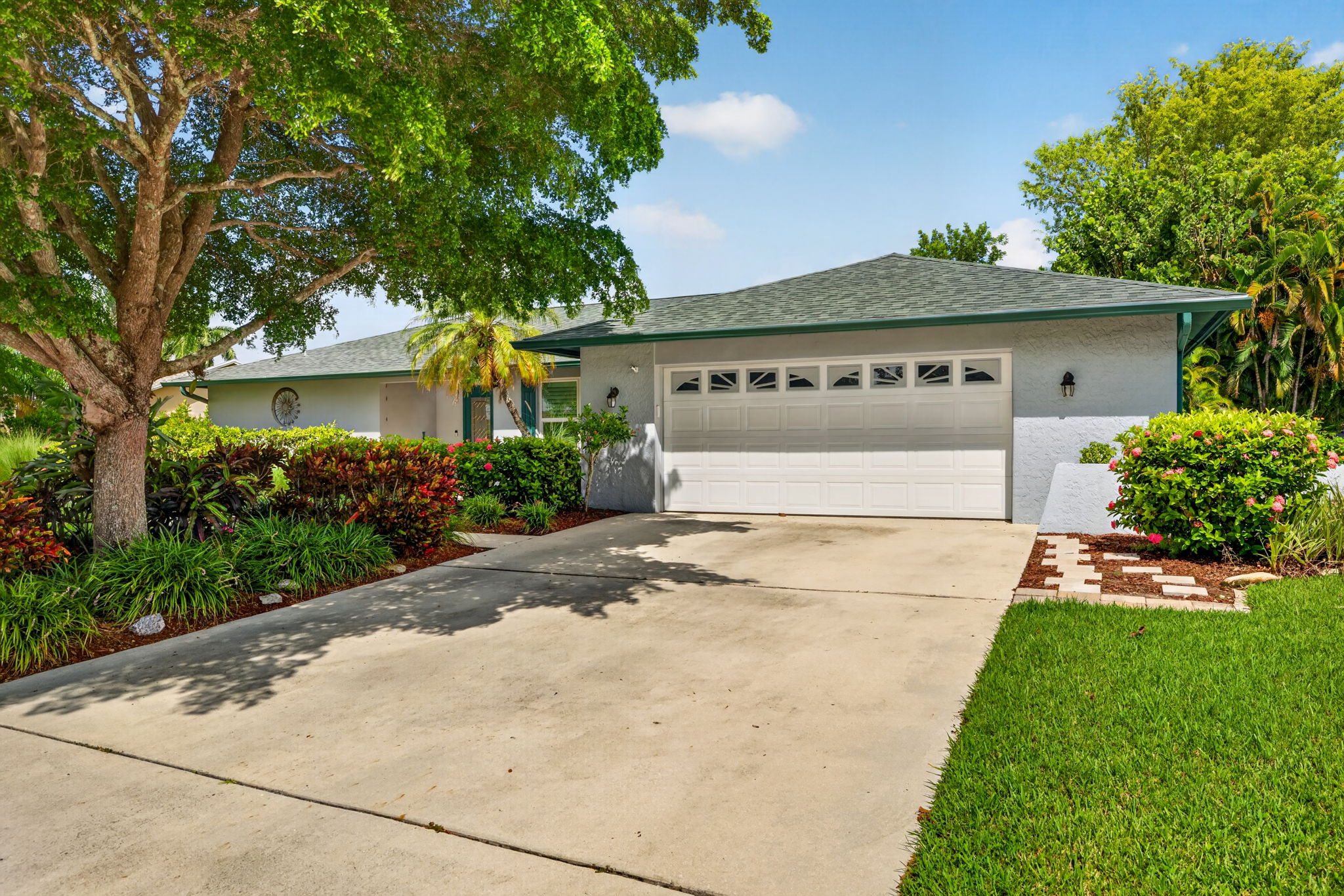 Front Exterior 1 of 2