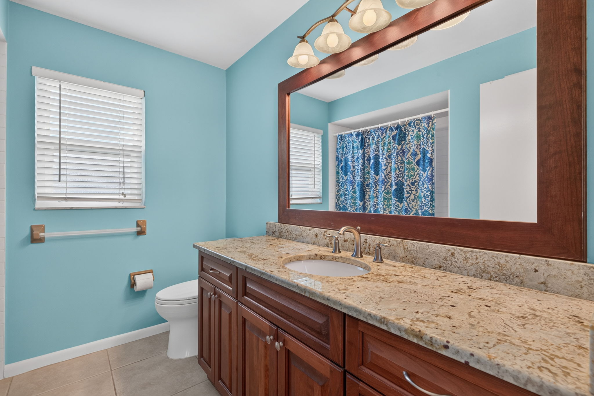 Guest Bathroom 1