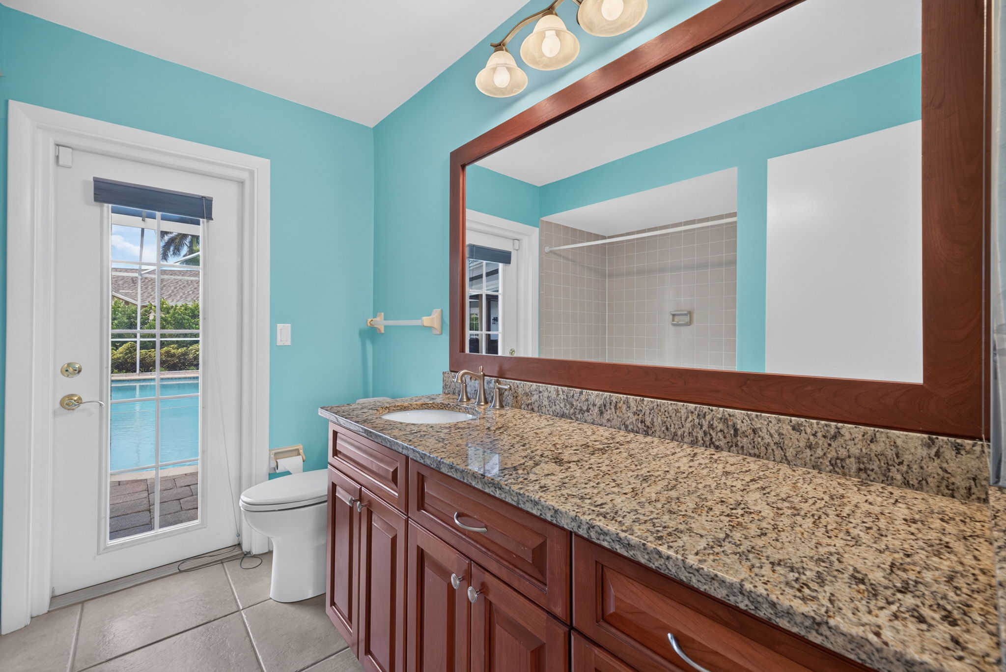 Guest Bathroom 2