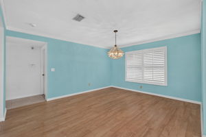 Dining Room 2 of 2