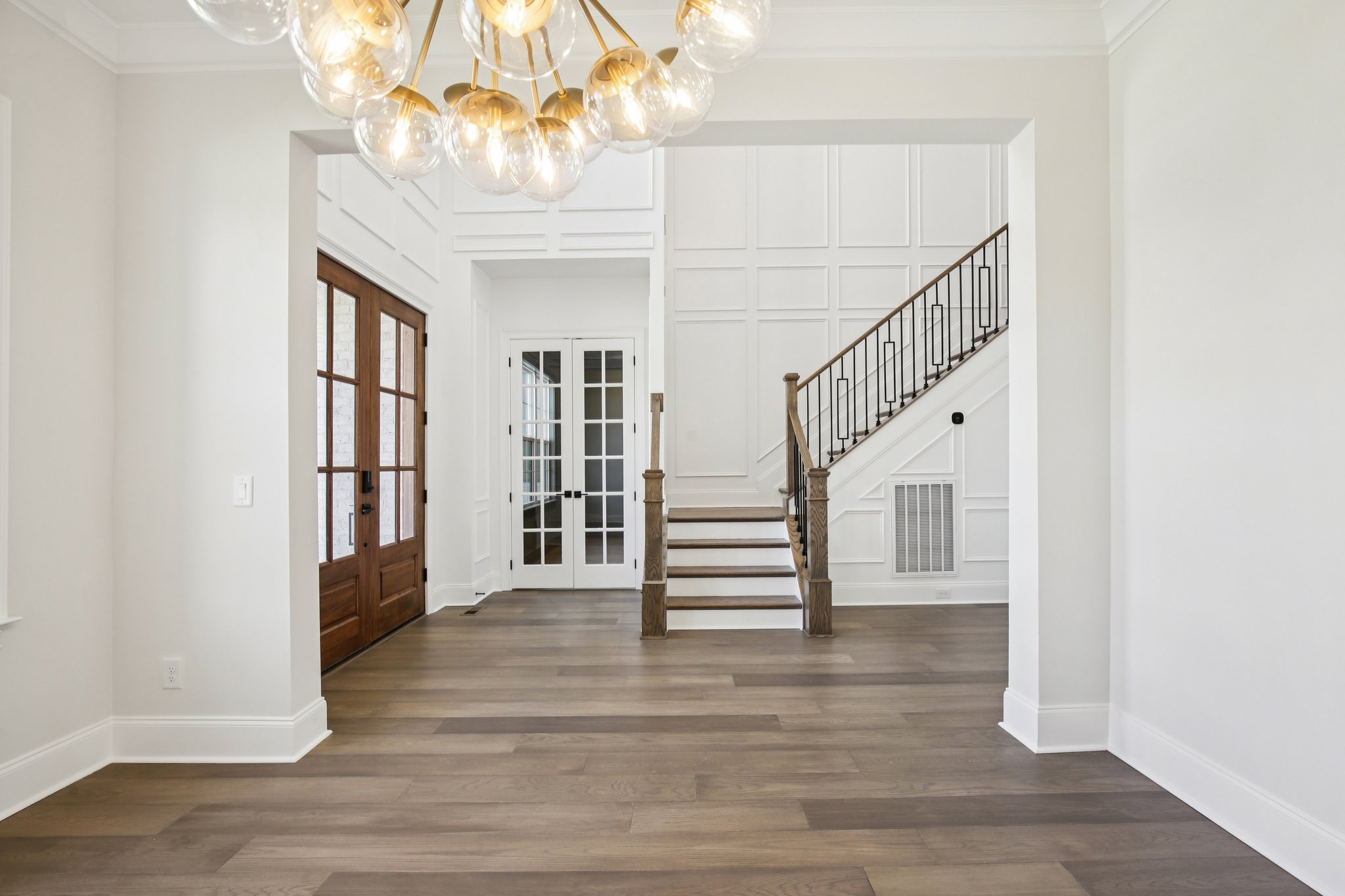 Nola Dr-S2403-014.jpg