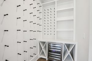 Nola Dr-S2403-021.jpg