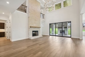 Nola Dr-S2403-023.jpg