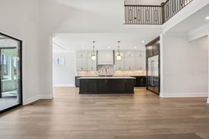 Nola Dr-S2403-033.jpg