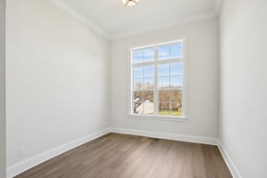 Nola Dr-S2403-054.jpg