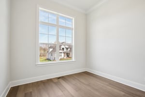 Nola Dr-S2403-057.jpg