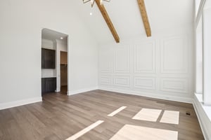 Nola Dr-S2403-061.jpg
