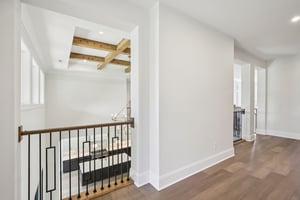 Nola Dr-S2403-073.jpg