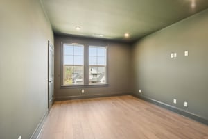 Nola Dr-S2403-076.jpg