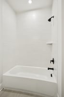 Nola Dr-S2403-104.jpg