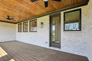 Nola Dr-S2403-114.jpg