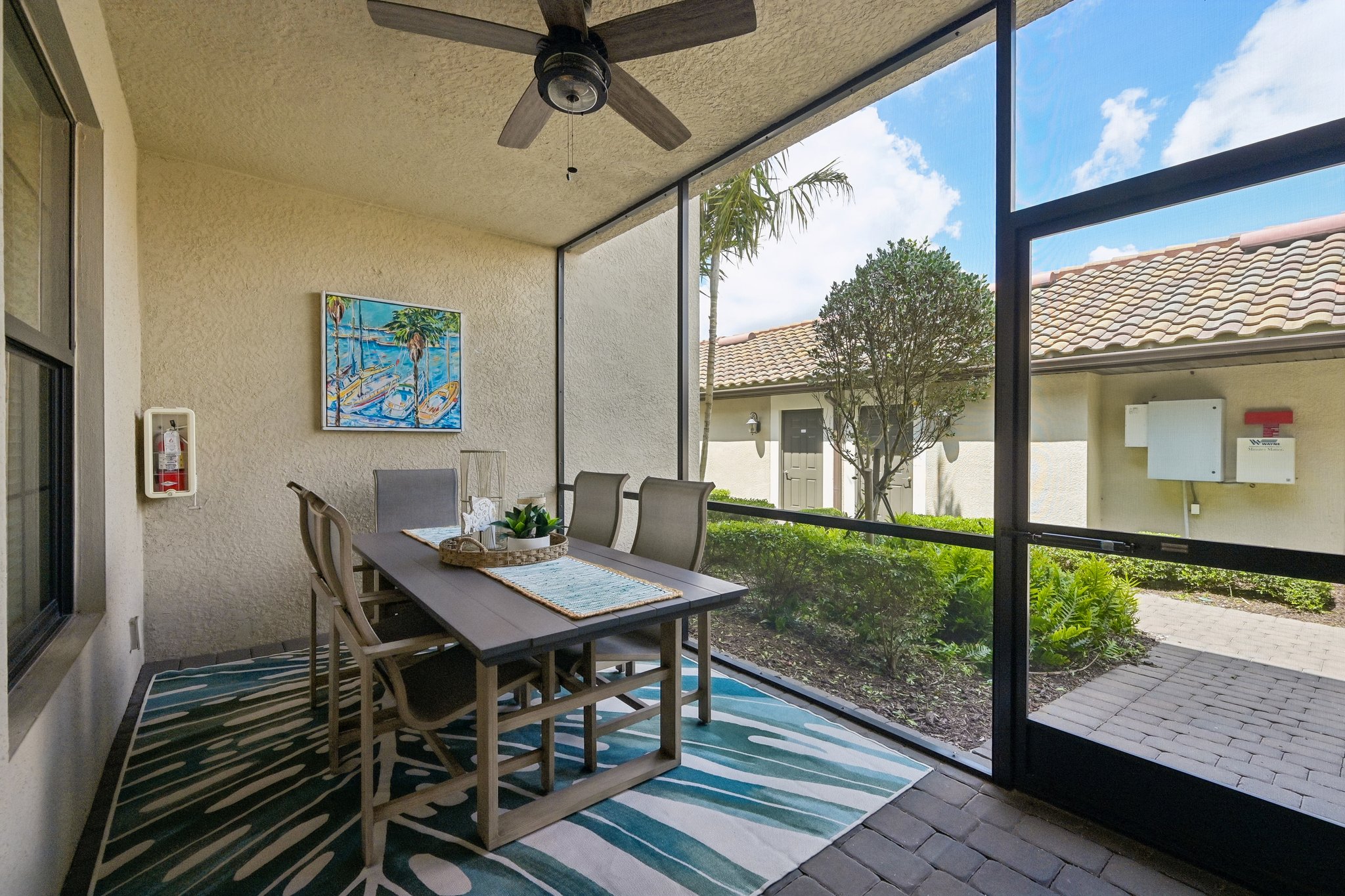 Palmer Cir 101-S0205-004.jpg