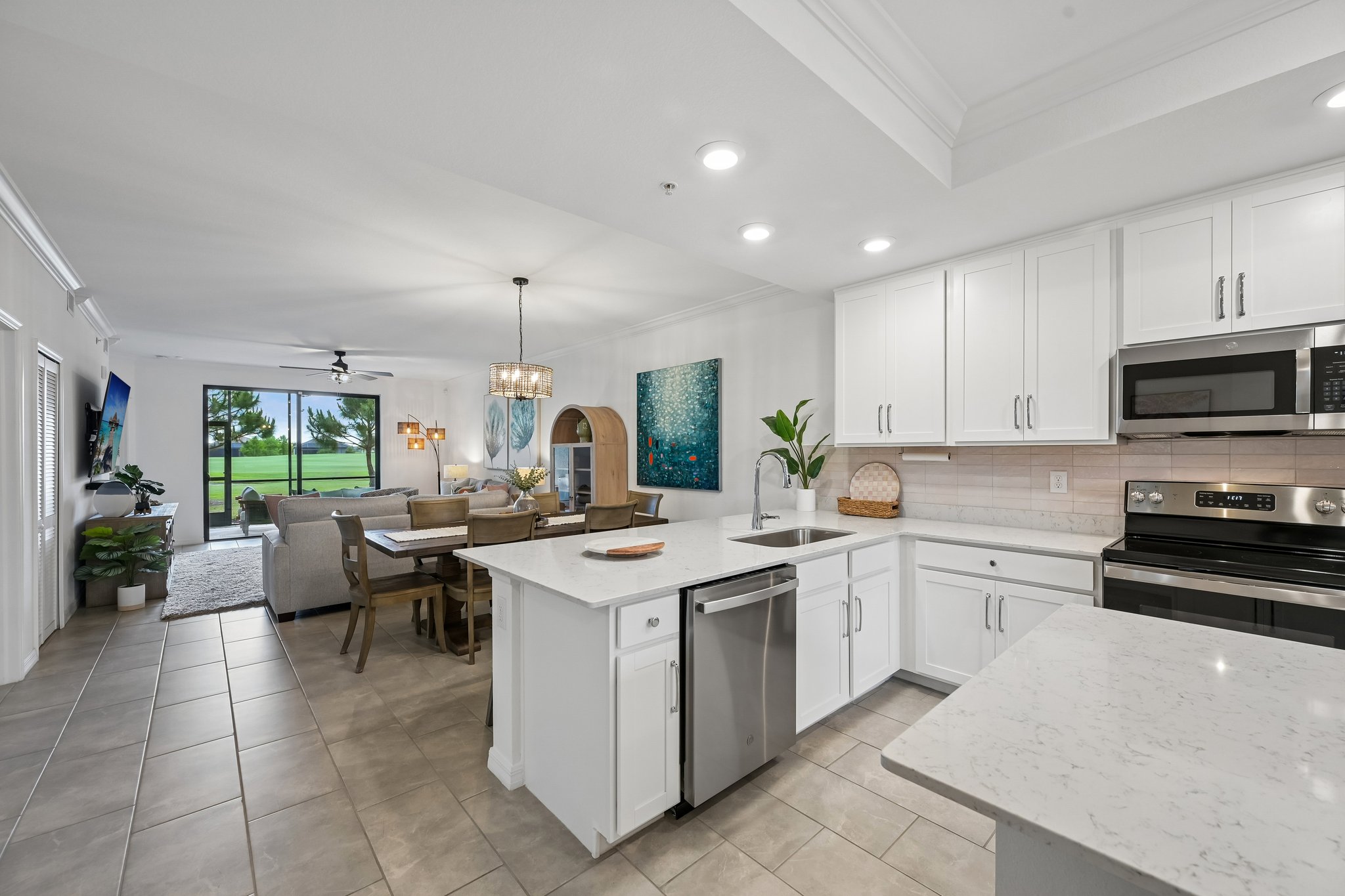 Palmer Cir 101-S0205-009.jpg