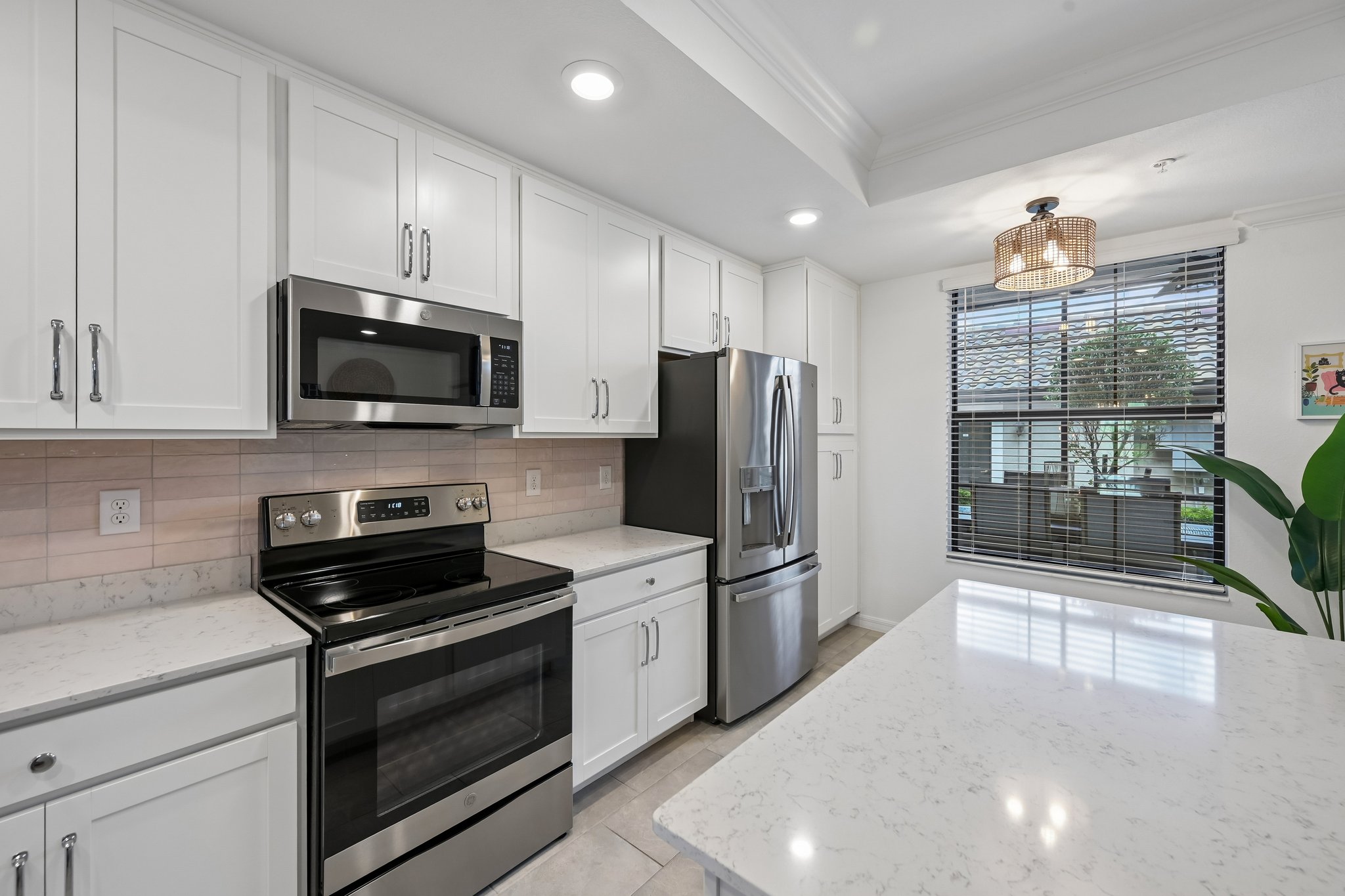 Palmer Cir 101-S0205-017.jpg