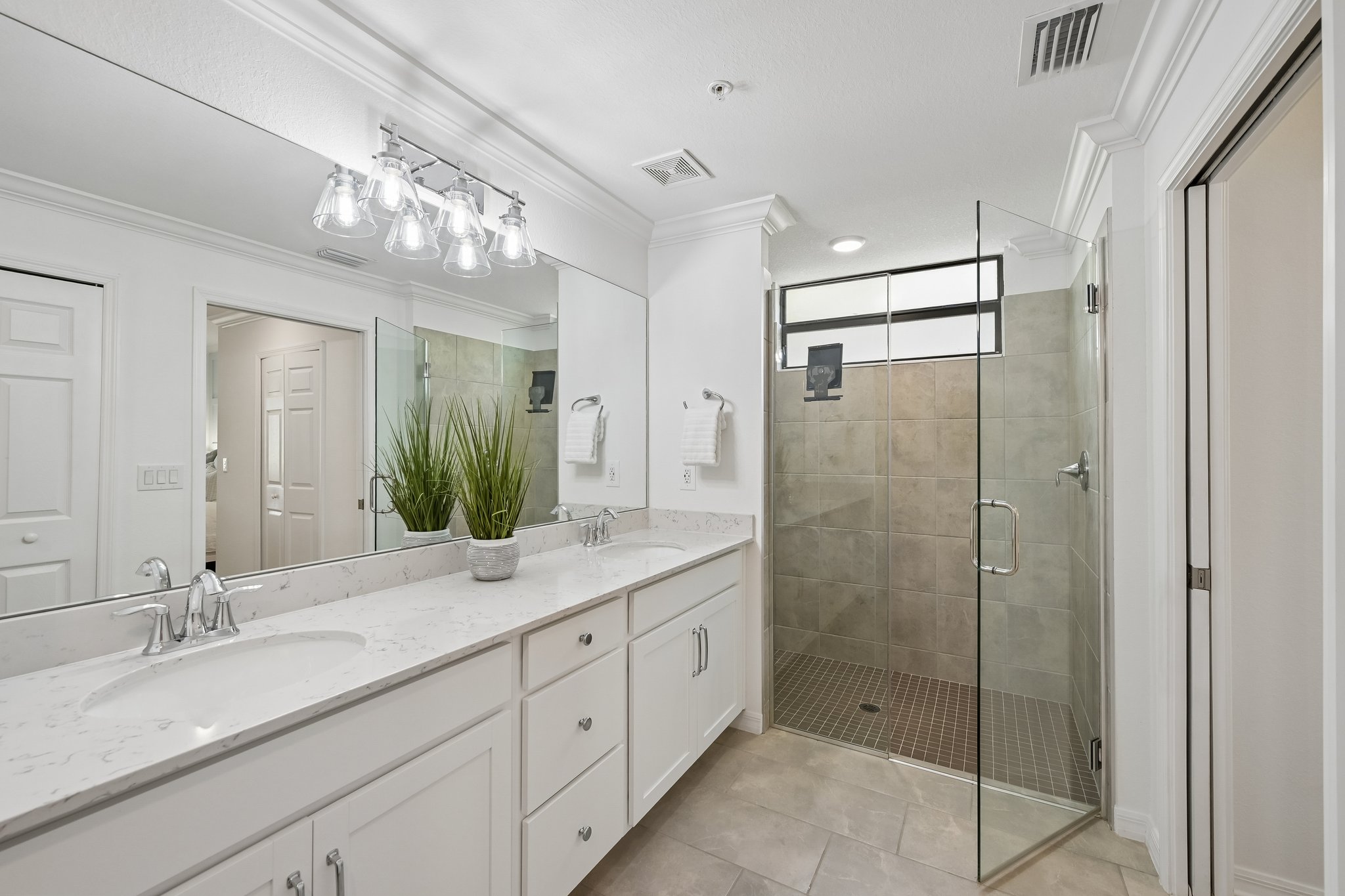 Palmer Cir 101-S0205-023.jpg
