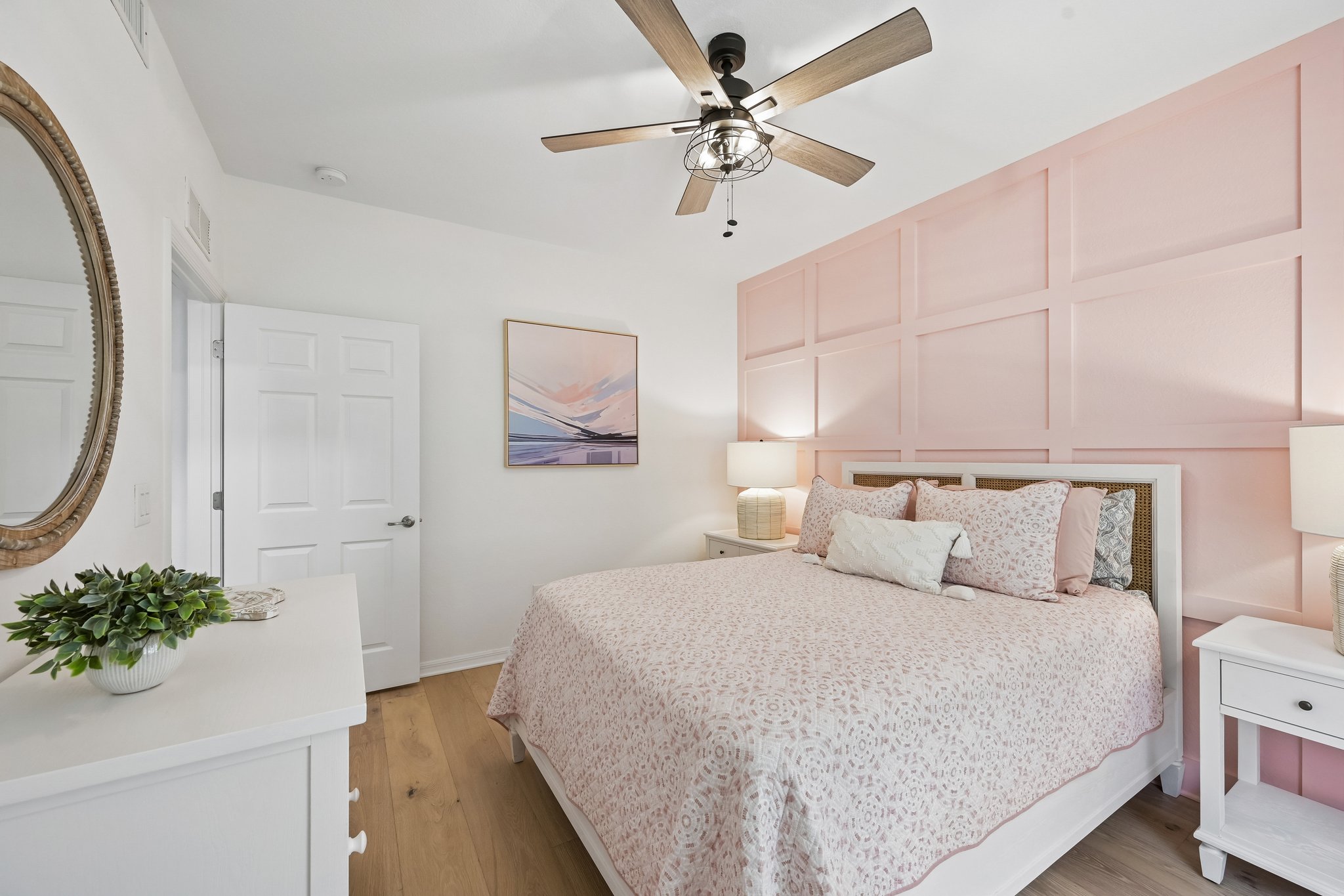 Palmer Cir 101-S0205-035.jpg