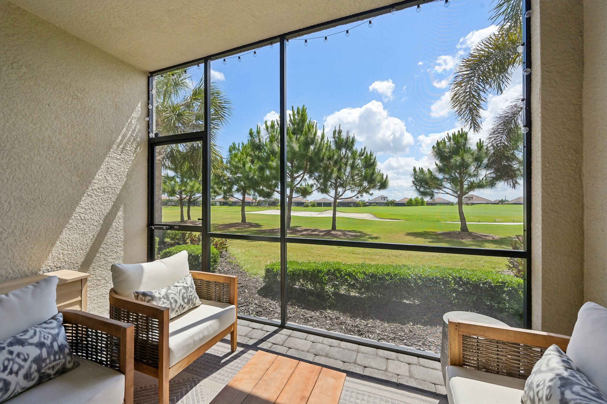 Palmer Cir 101-S0205-038.jpg