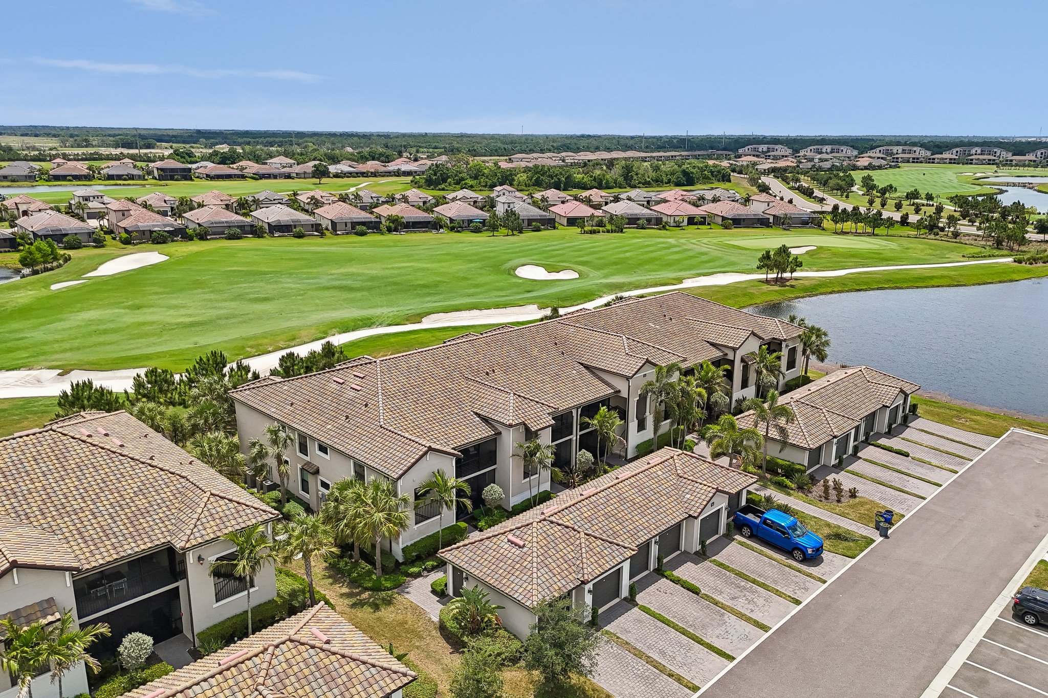Palmer Cir 101-S0205-045.jpg