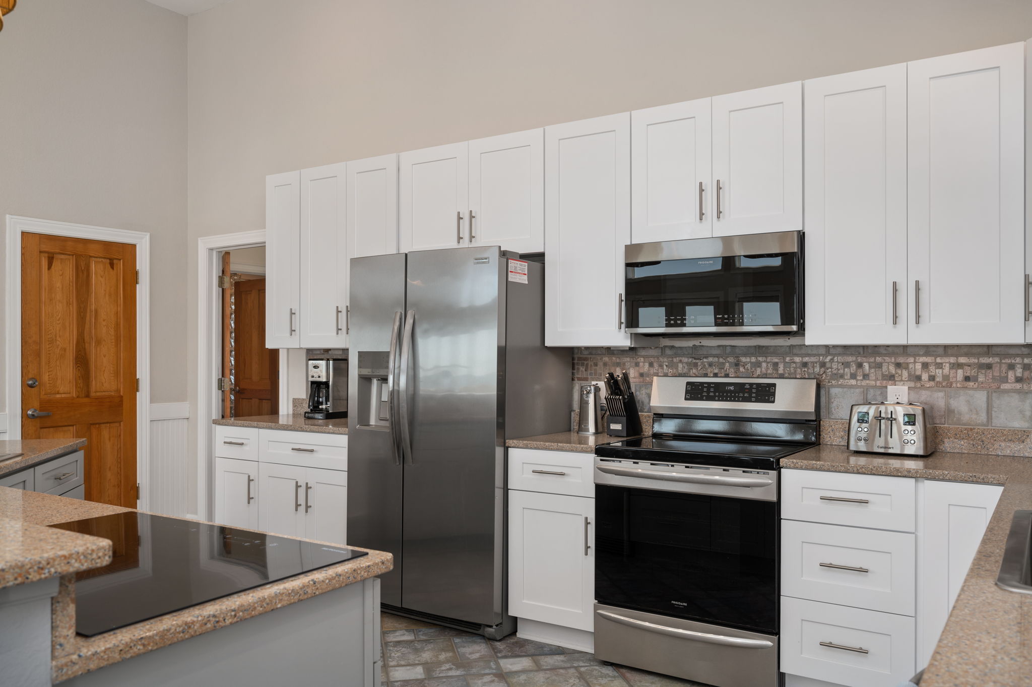 57216 Summerplace Dr | Top Level Kitchen