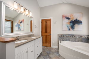 57216 Summerplace Dr | Top Level Bedroom 7 - Private Bath