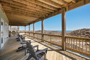 57216 Summerplace Dr | Mid Level Rear Deck