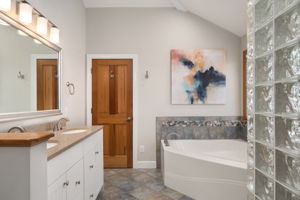 57216 Summerplace Dr | Top Level Bedroom 7 - Private Bath