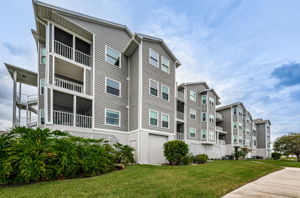 Rear Exterior2
