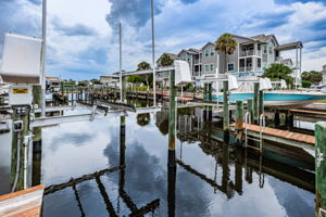DOCK4