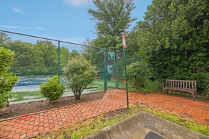 Brewer House Cir-2906-909.jpg