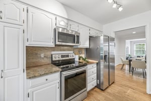 Brewer House Cir-S2906-017.jpg