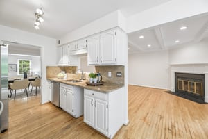 Brewer House Cir-S2906-018.jpg