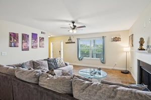 Crystal Way-S2809-008.jpg