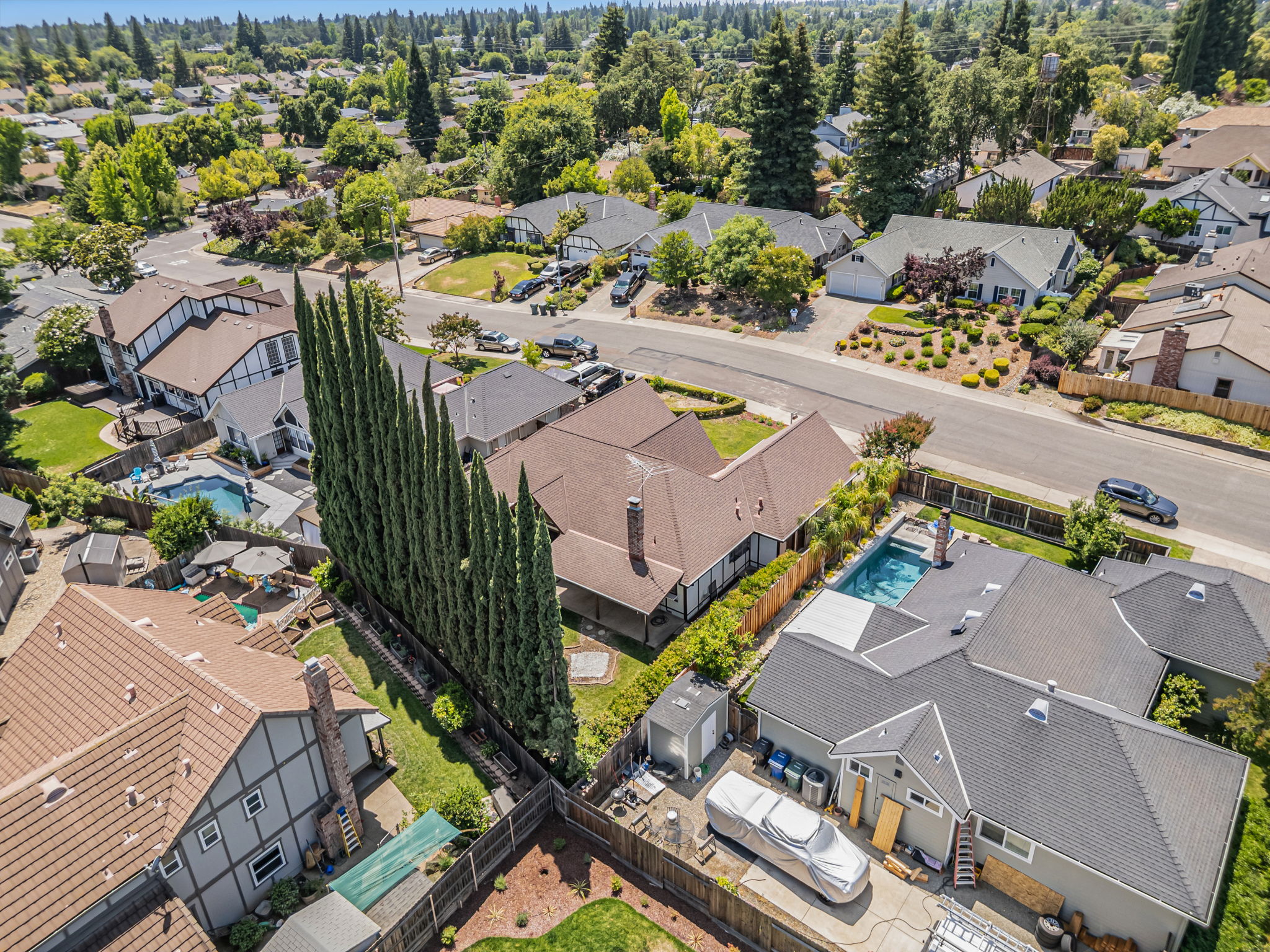002_5 AERIAL Stills_5722 Reinhold St