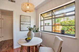 016_5722 Reinhold St