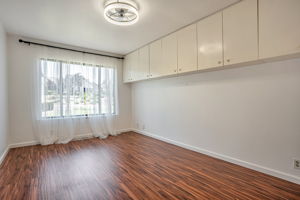 025_5722 Reinhold St