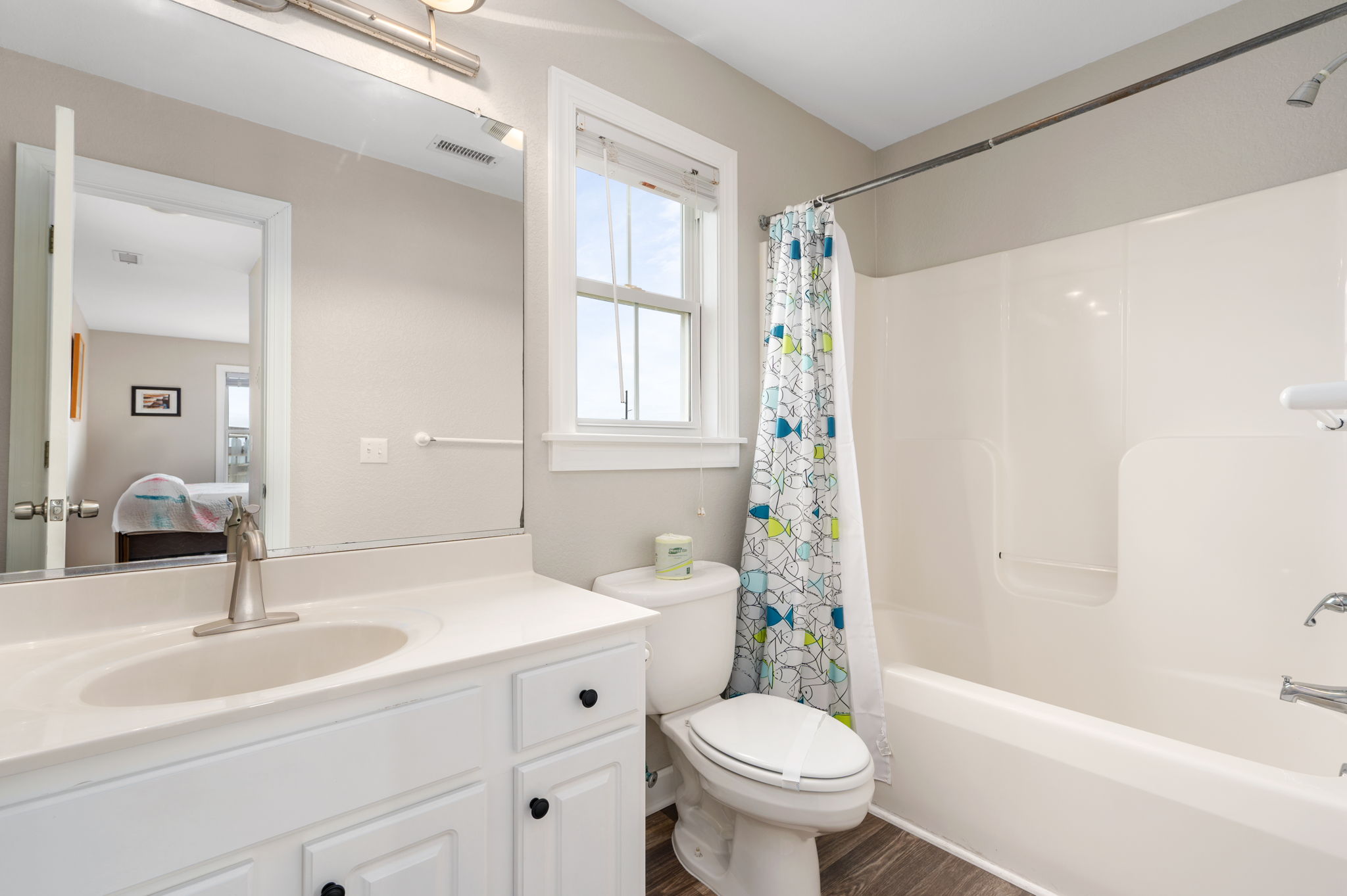 57241-Summerplace-TL-BR5-Private-Bath