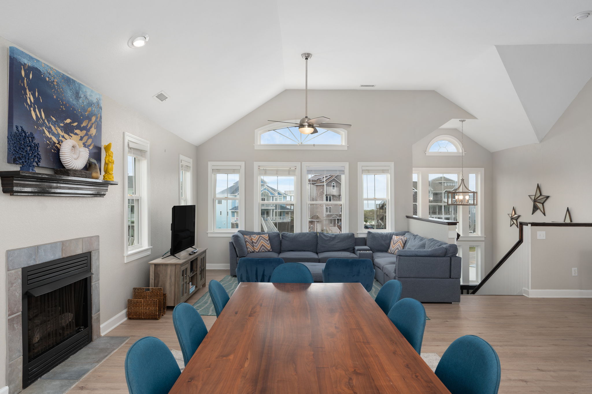 57241-Summerplace-TL-Dining-V5