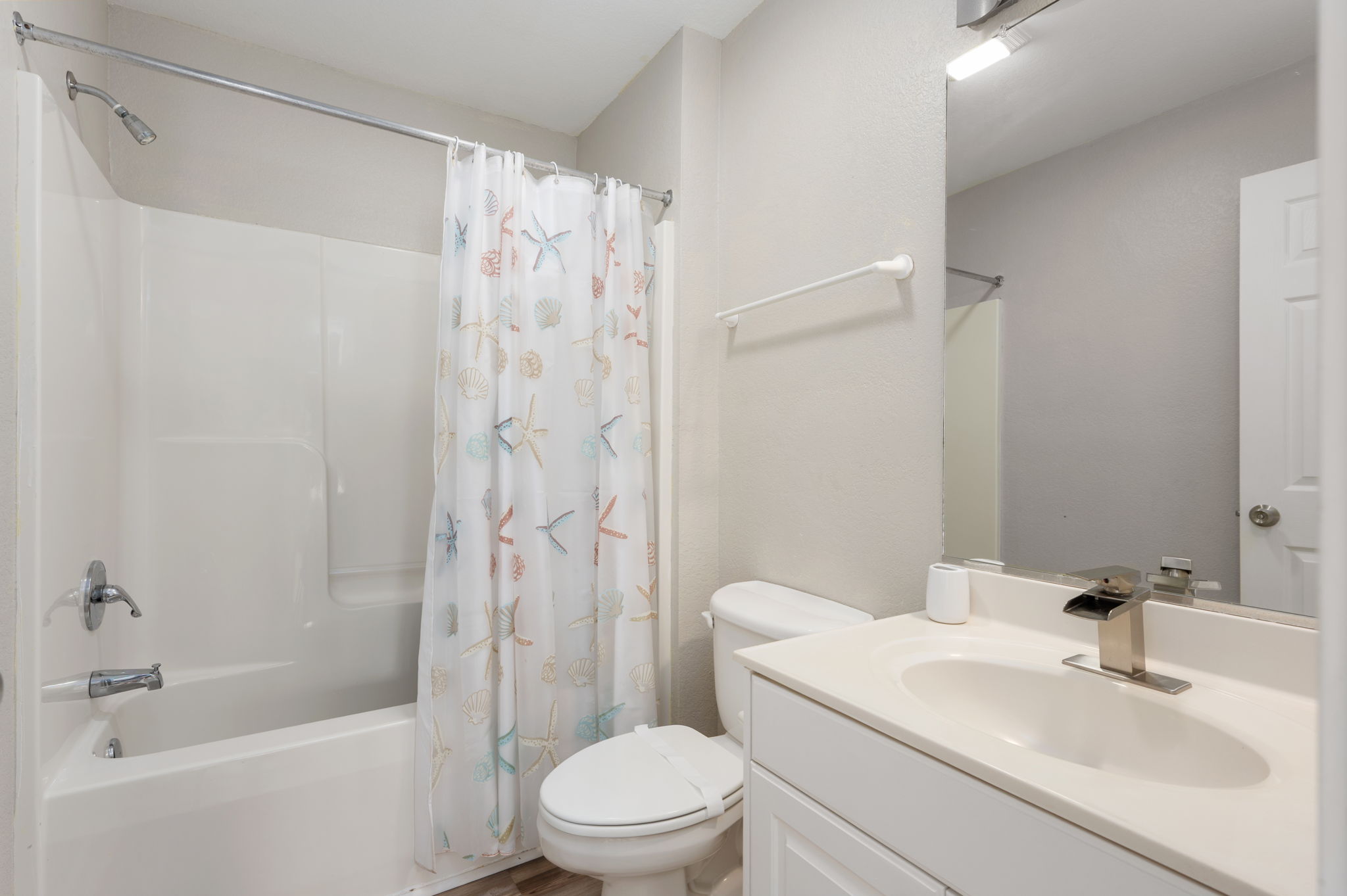 57241-Summerplace-BL-Full-Bath