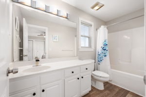 57241-Summerplace-ML-BR3-Private-Bath