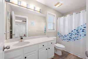 57241-Summerplace-Dr-ML-BR3-Private-Bath