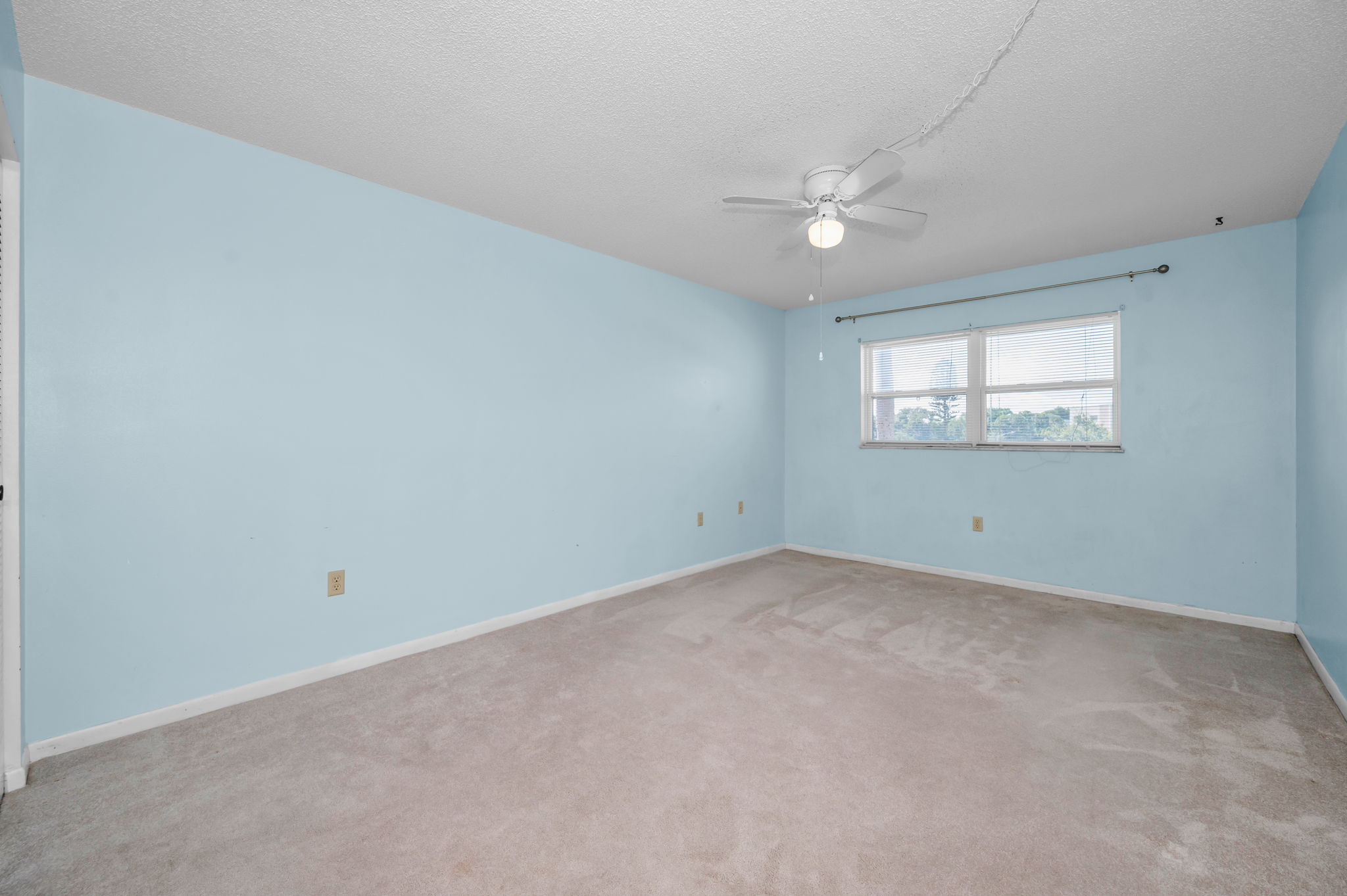 Bedroom2a
