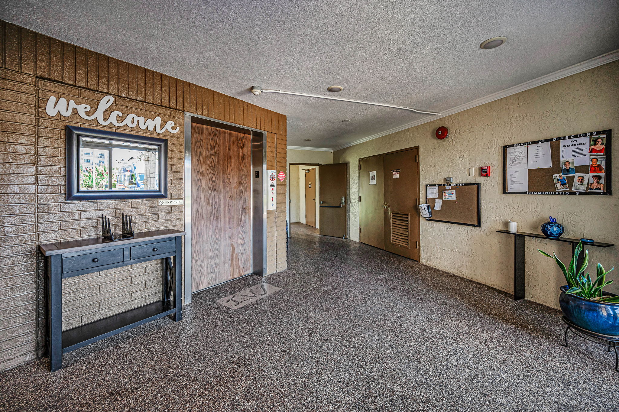 Lobby1